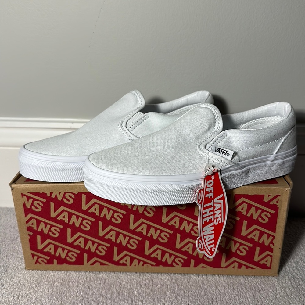 Kids all white slip on vans NWT
